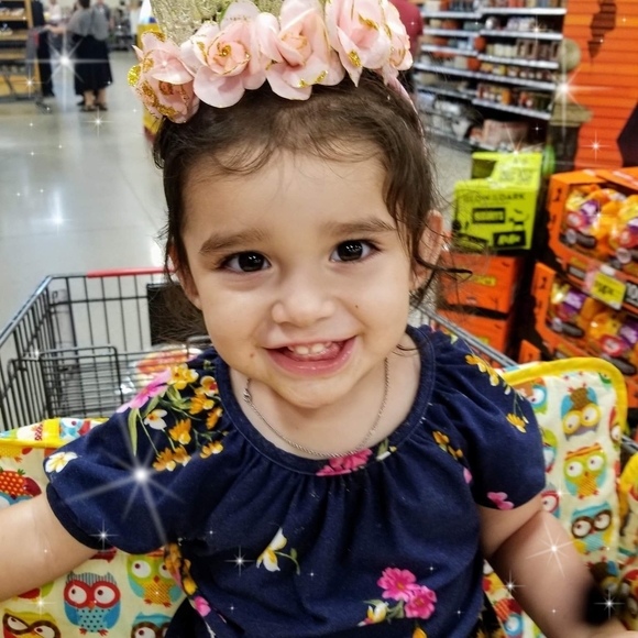 Meet your Posher, Sandra - Picture 1 of 1